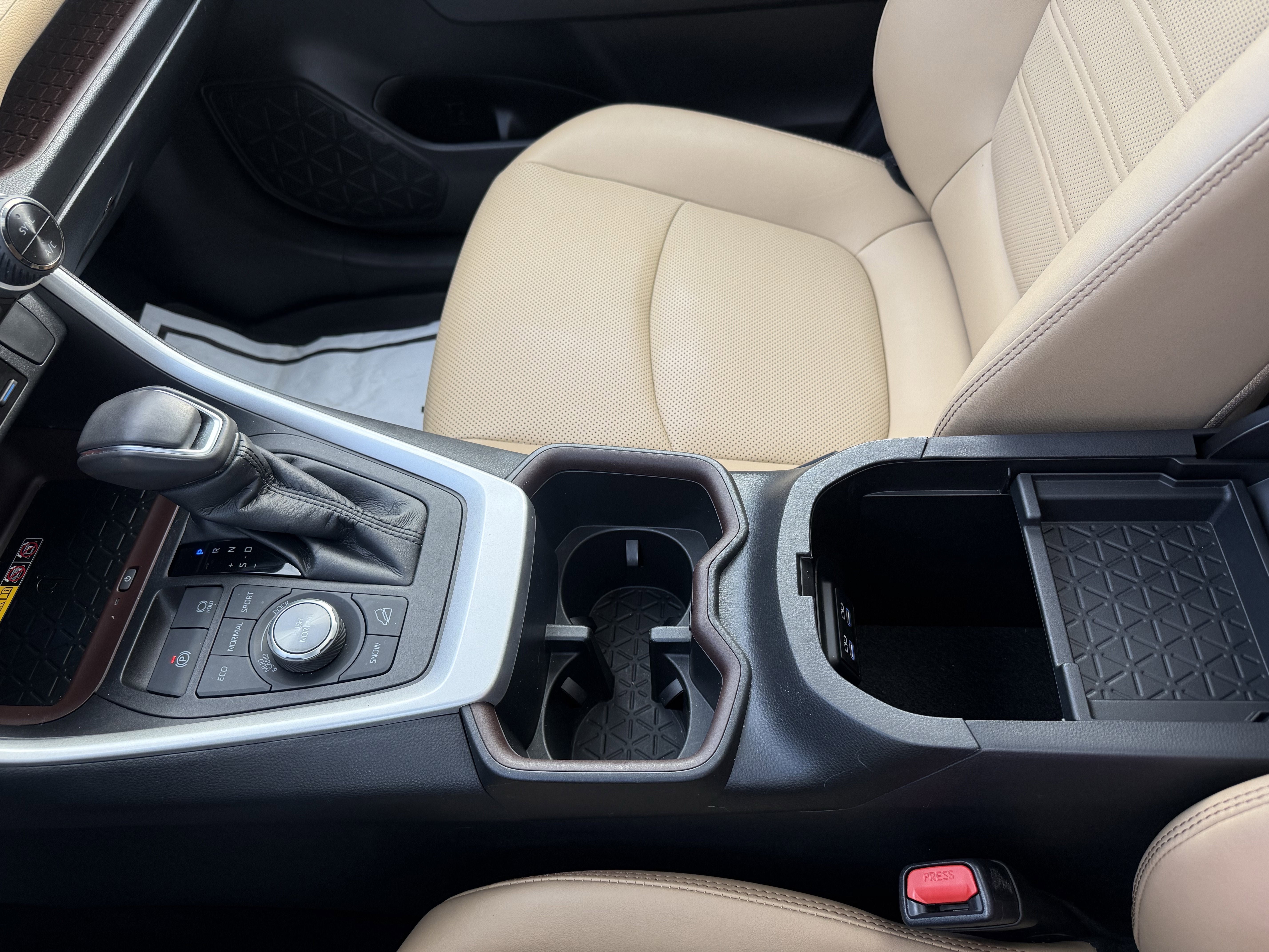 2022 Toyota RAV4 Limited