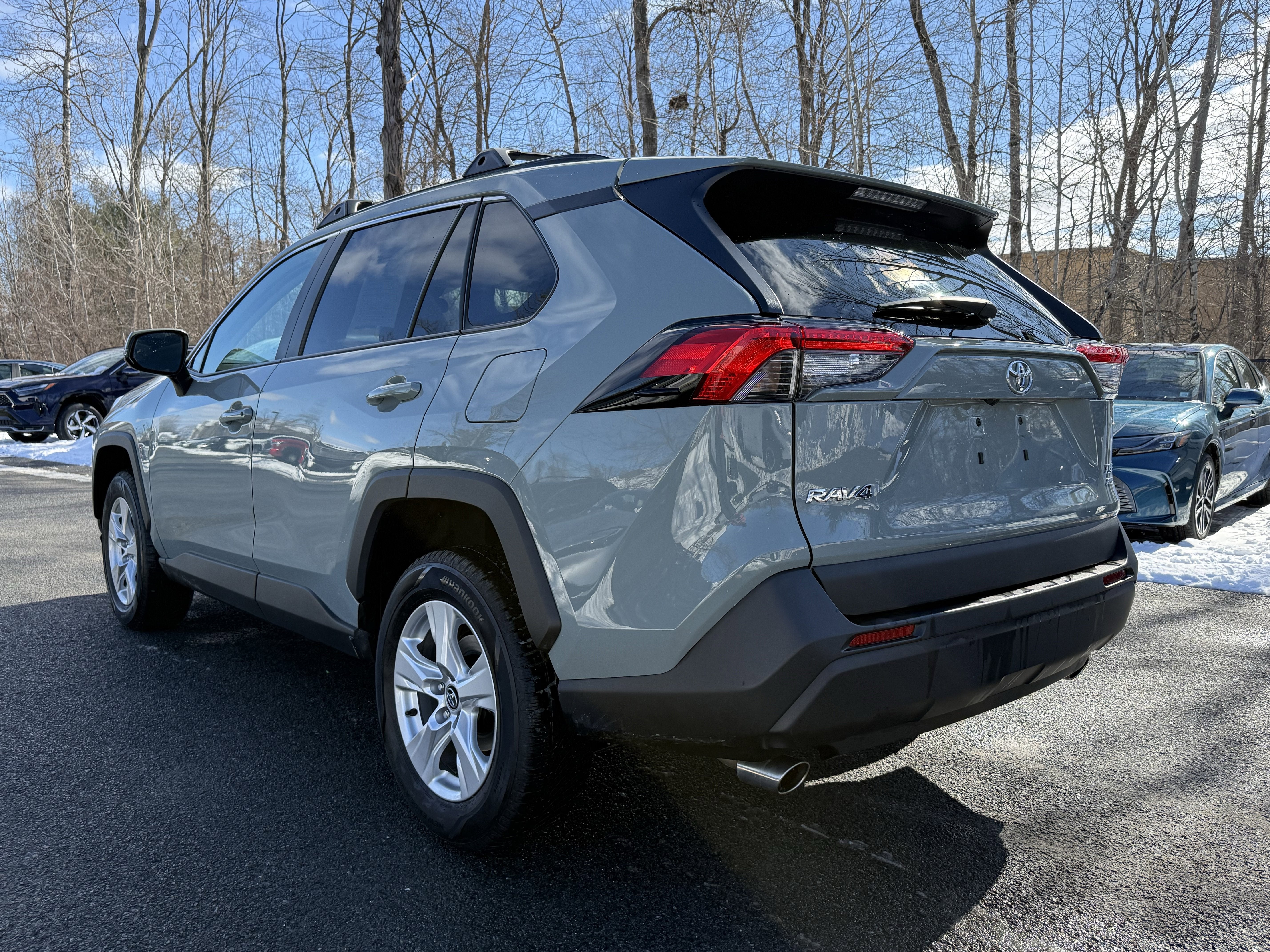 2020 Toyota RAV4 XLE