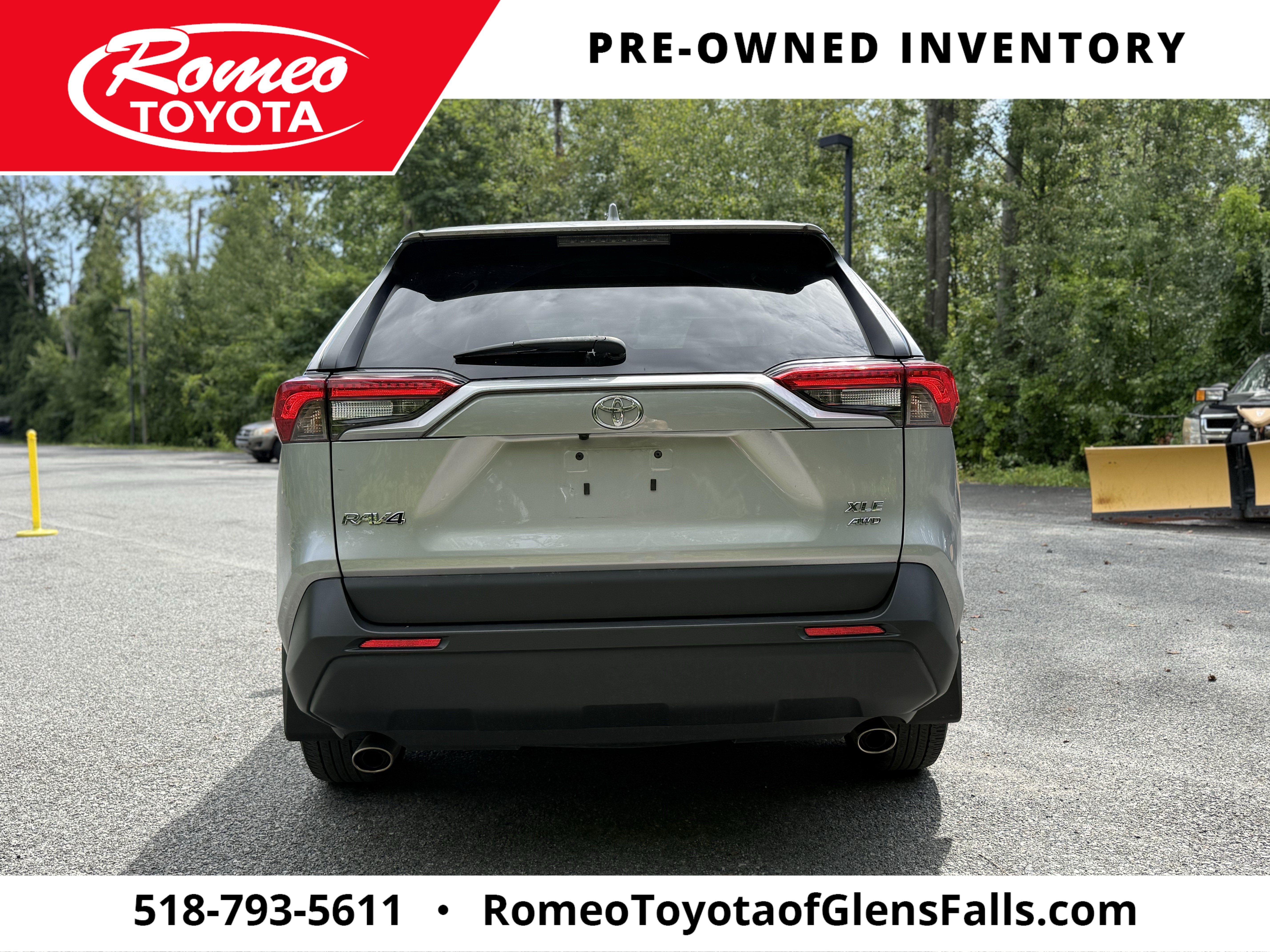 2022 Toyota RAV4 XLE