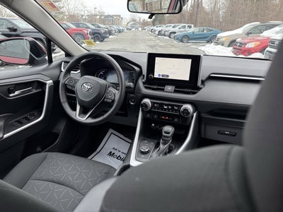 2024 Toyota RAV4 Hybrid XLE