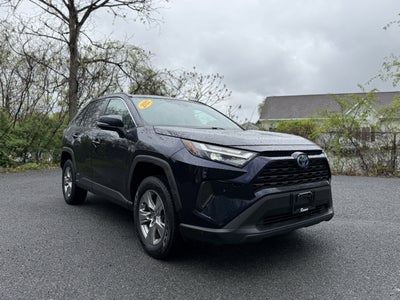 2022 Toyota RAV4 Hybrid XLE