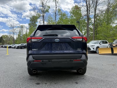 2022 Toyota RAV4 Hybrid XLE