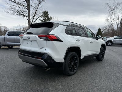 2024 Toyota RAV4 Hybrid SE
