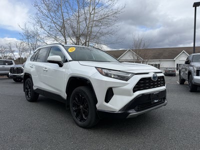 2024 Toyota RAV4 Hybrid SE