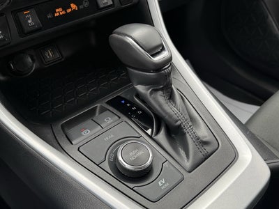 2024 Toyota RAV4 Hybrid SE