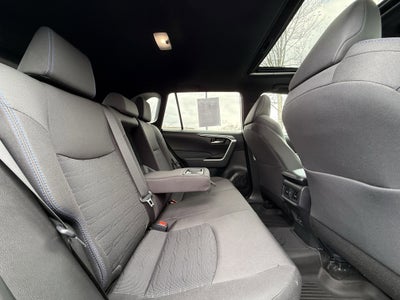 2024 Toyota RAV4 Hybrid SE