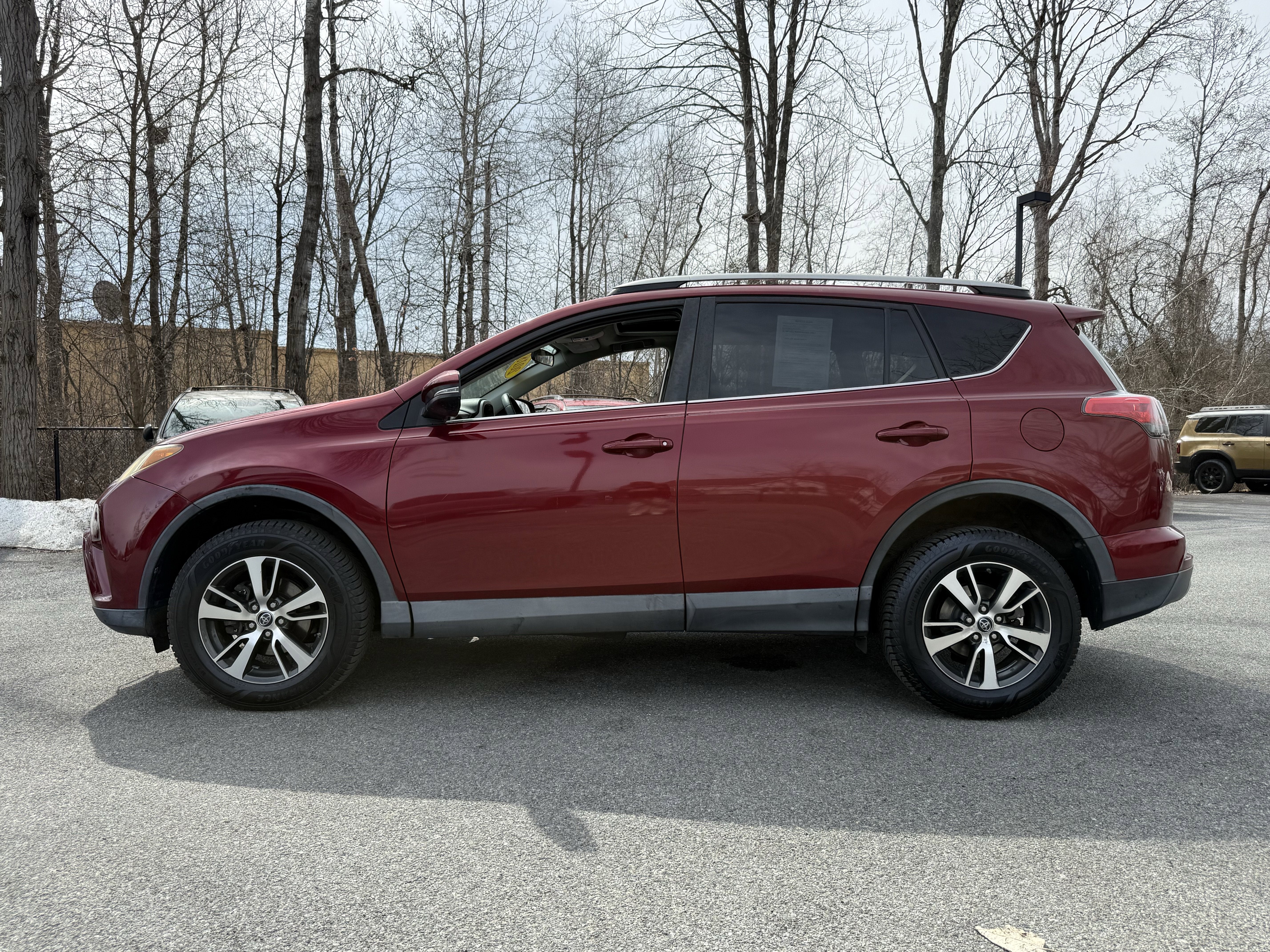 2018 Toyota RAV4 XLE