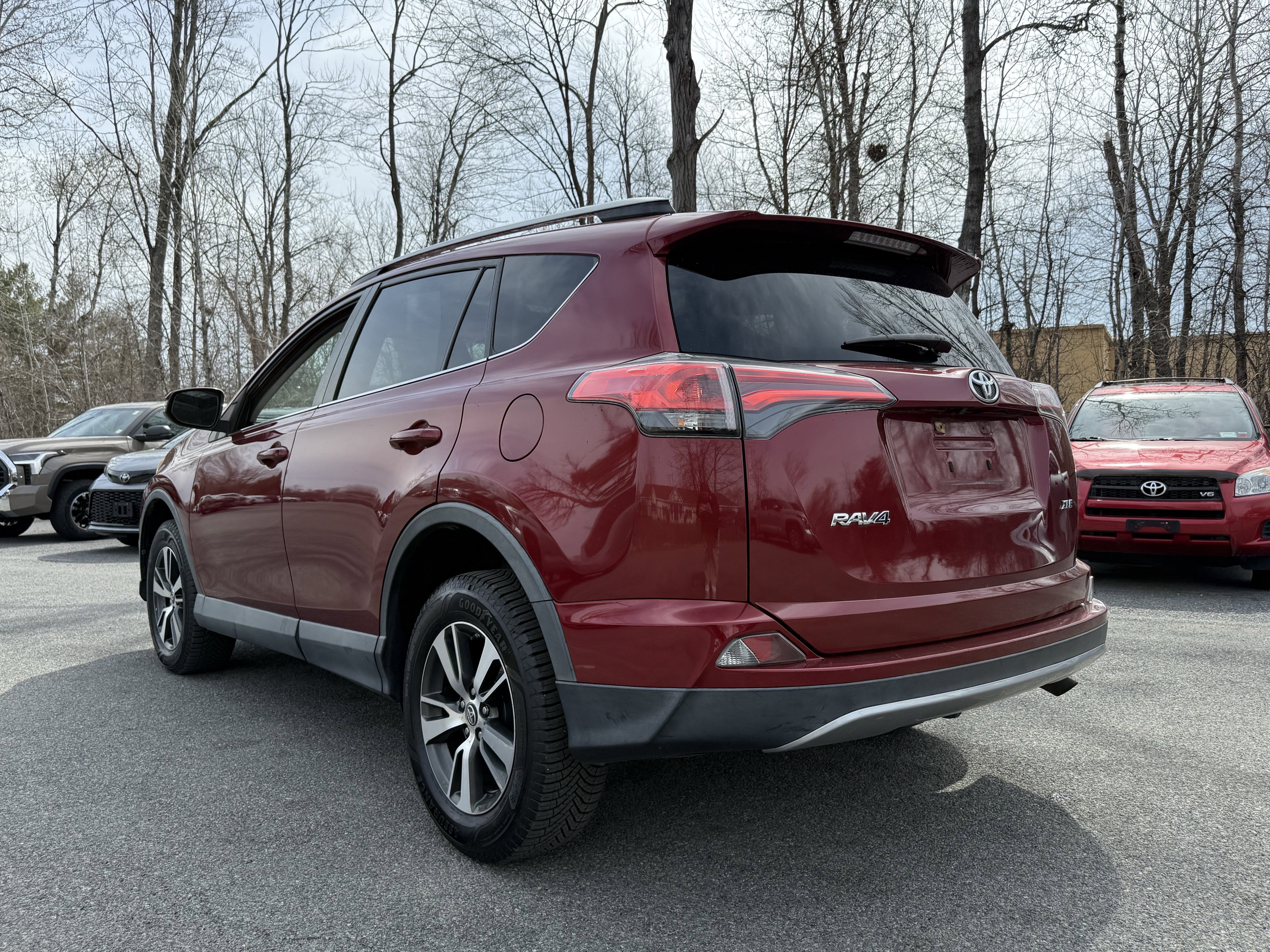 2018 Toyota RAV4 XLE