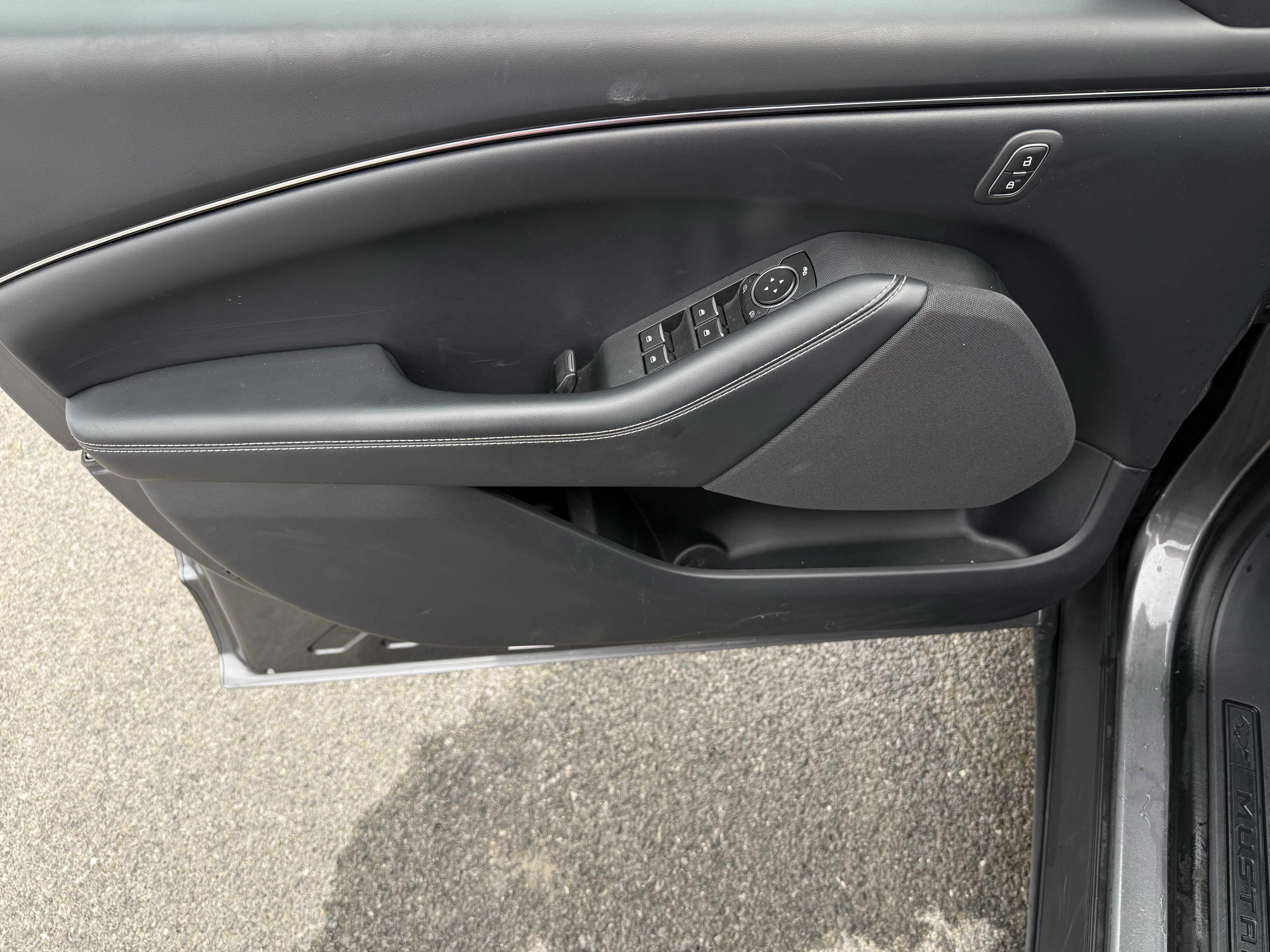 2021 Ford Mustang Mach-E Select