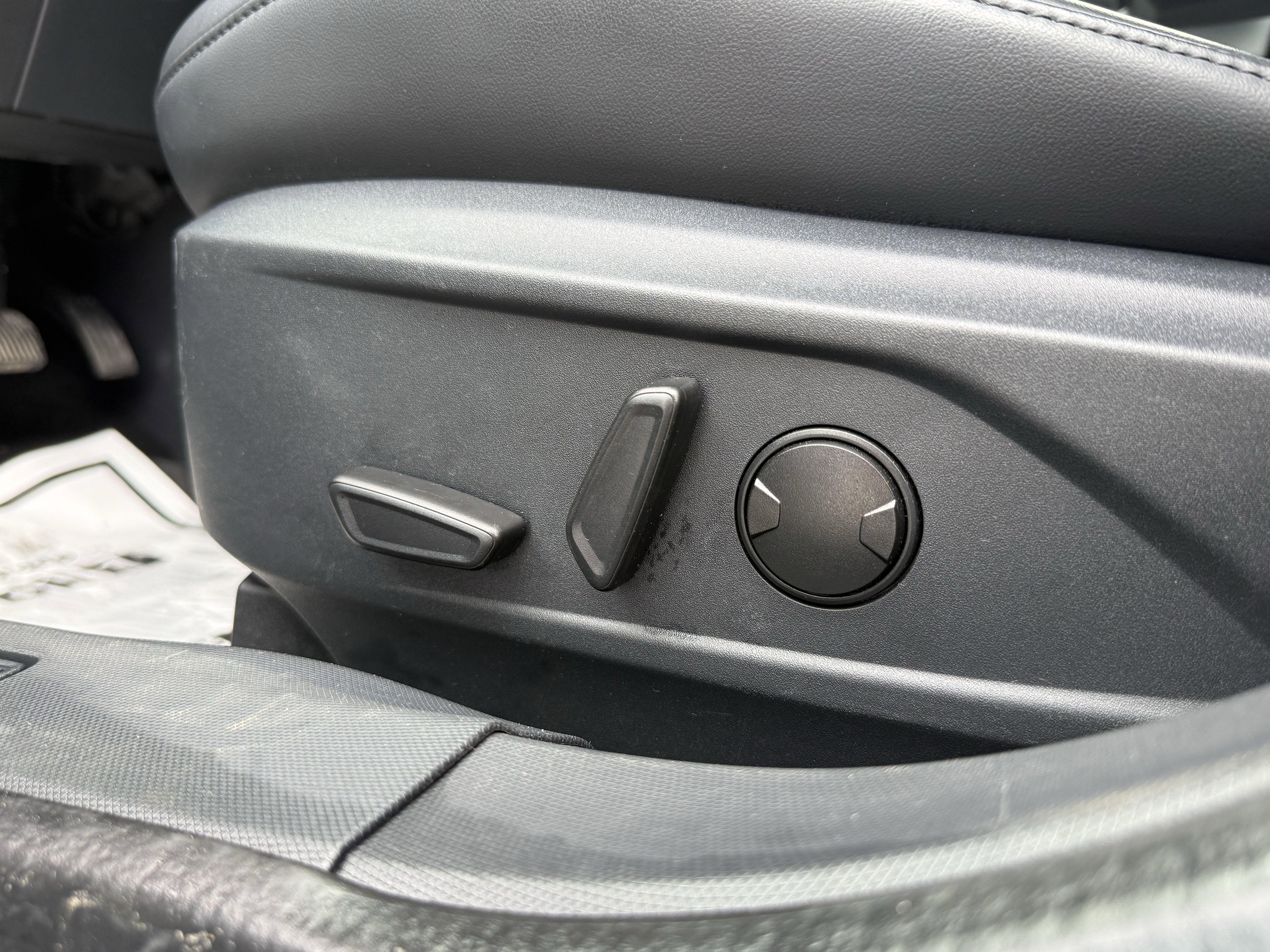 2021 Ford Mustang Mach-E Select