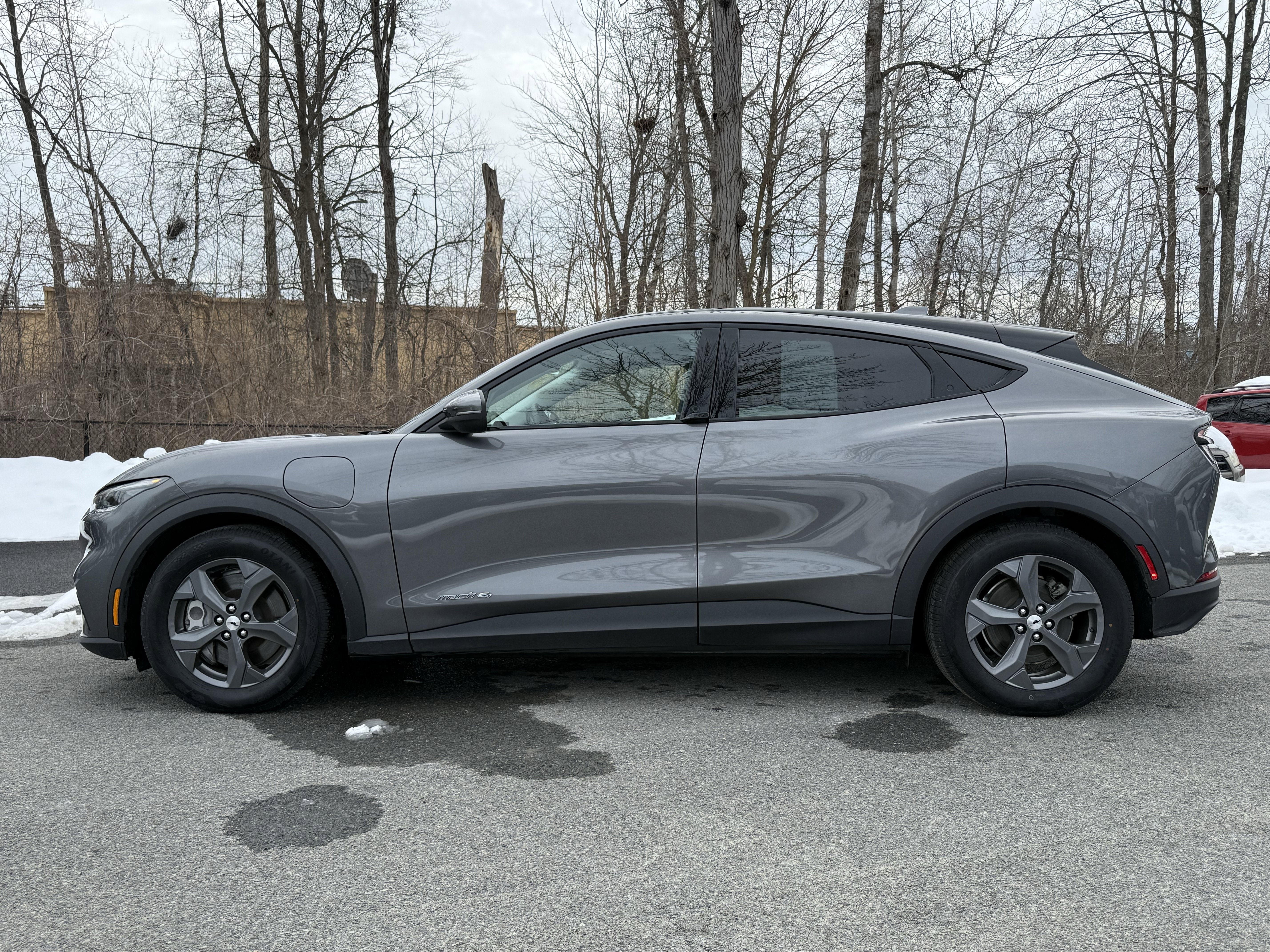 2021 Ford Mustang Mach-E Select