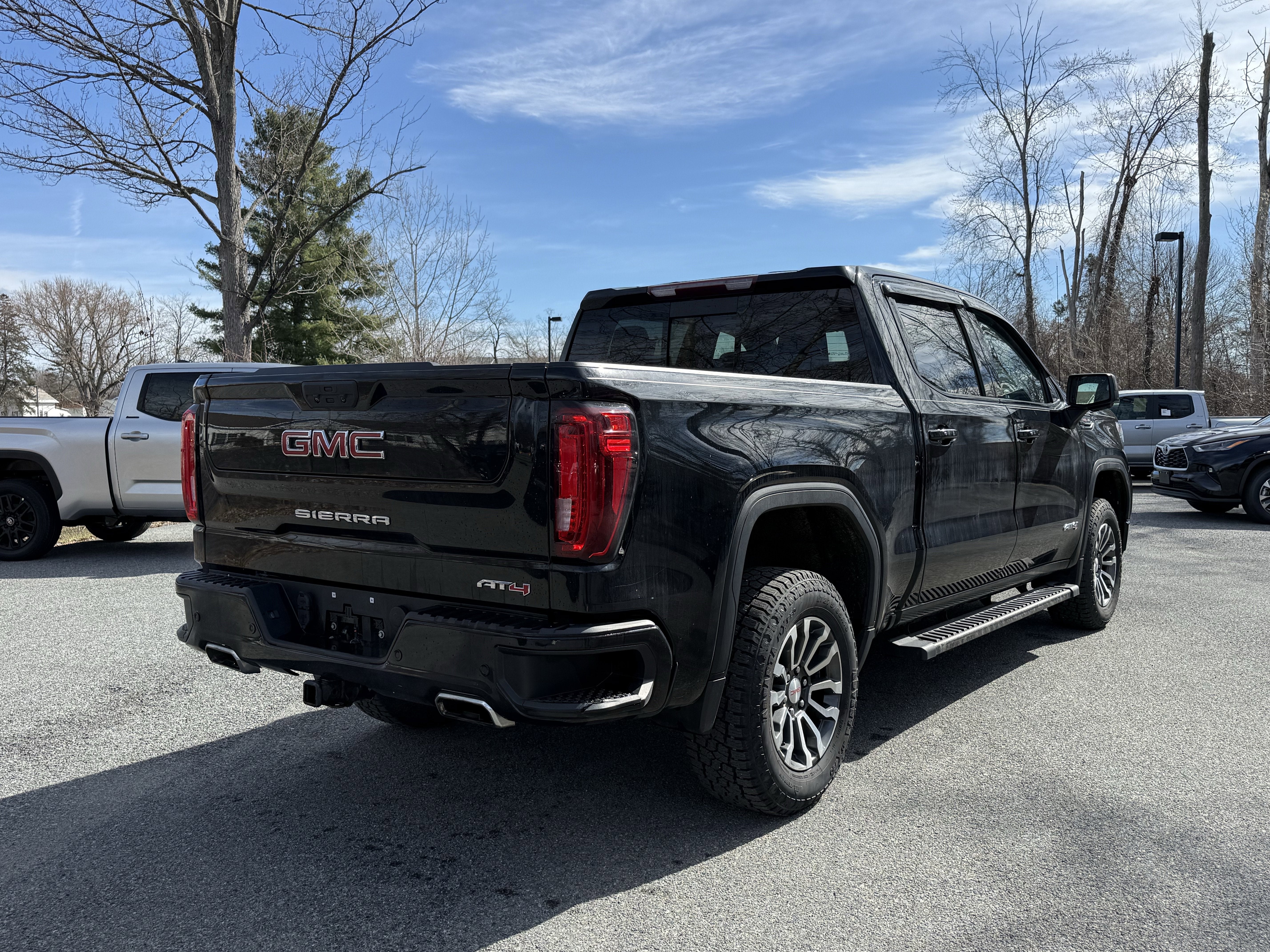 2022 GMC Sierra 1500 Limited AT4