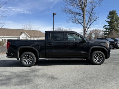 2022 GMC Sierra 1500 Limited AT4