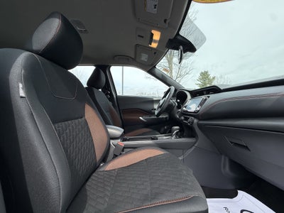 2024 Nissan Kicks SR