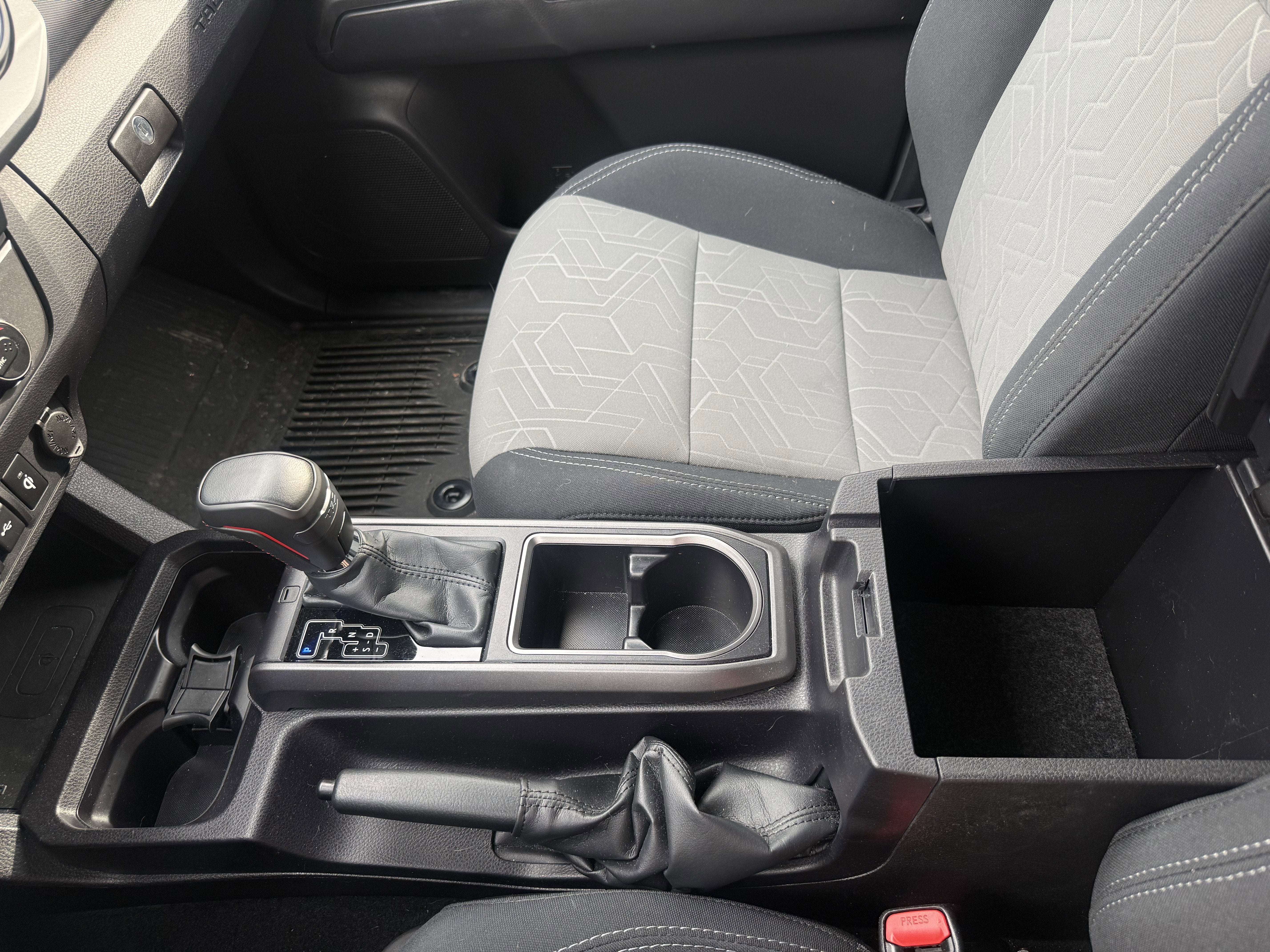 2022 Toyota Tacoma TRD Off-Road V6