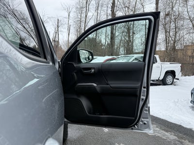 2022 Toyota Tacoma TRD Off-Road V6