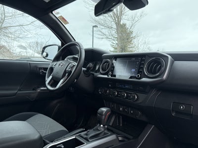 2022 Toyota Tacoma TRD Off-Road V6