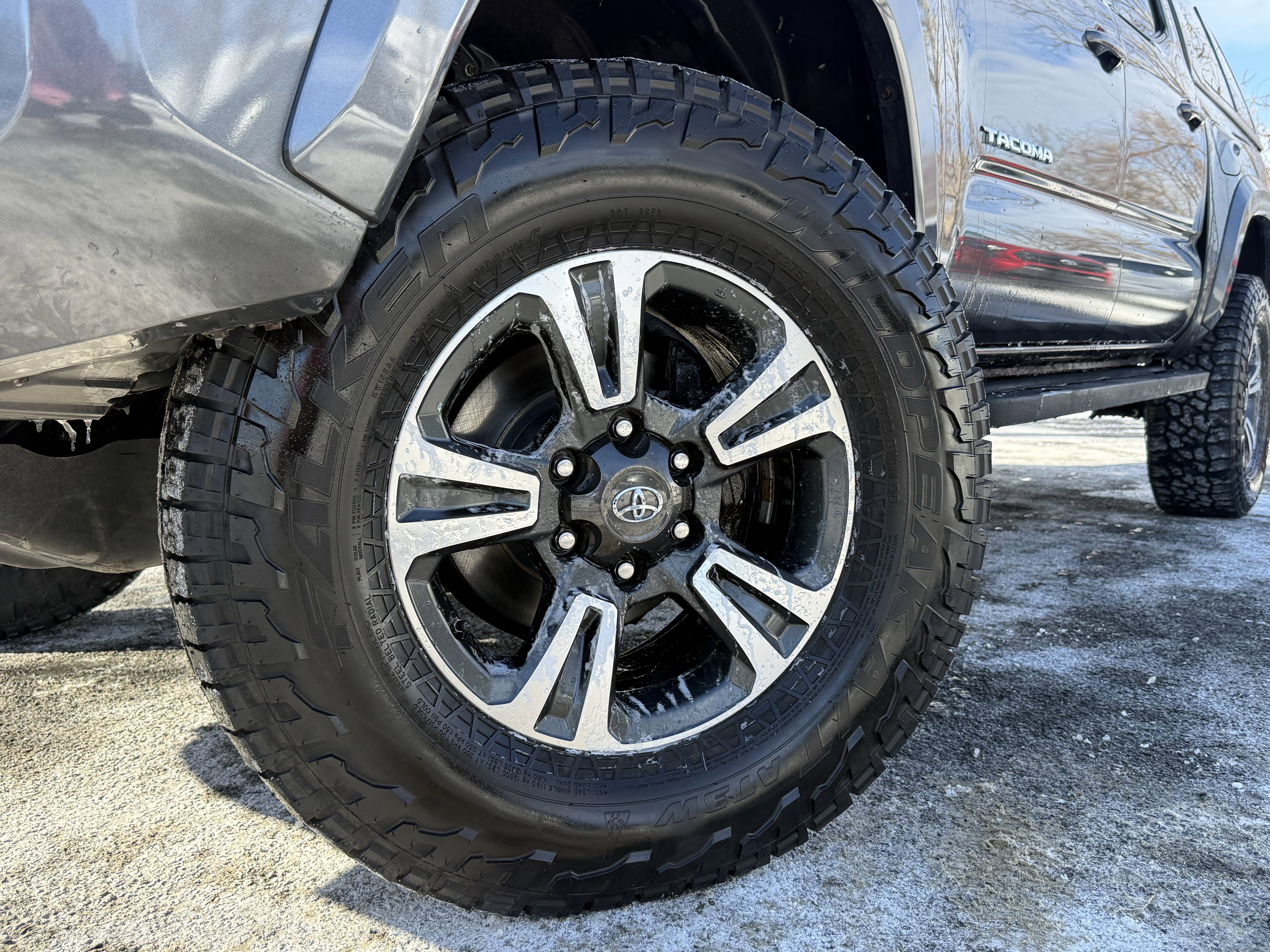 2017 Toyota Tacoma TRD Sport