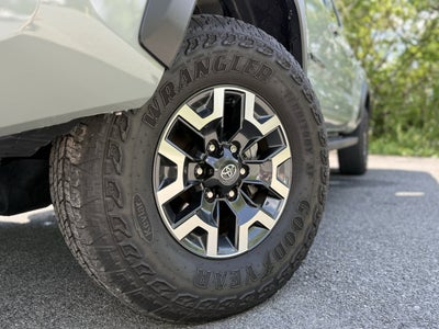 2023 Toyota Tacoma TRD Off-Road V6