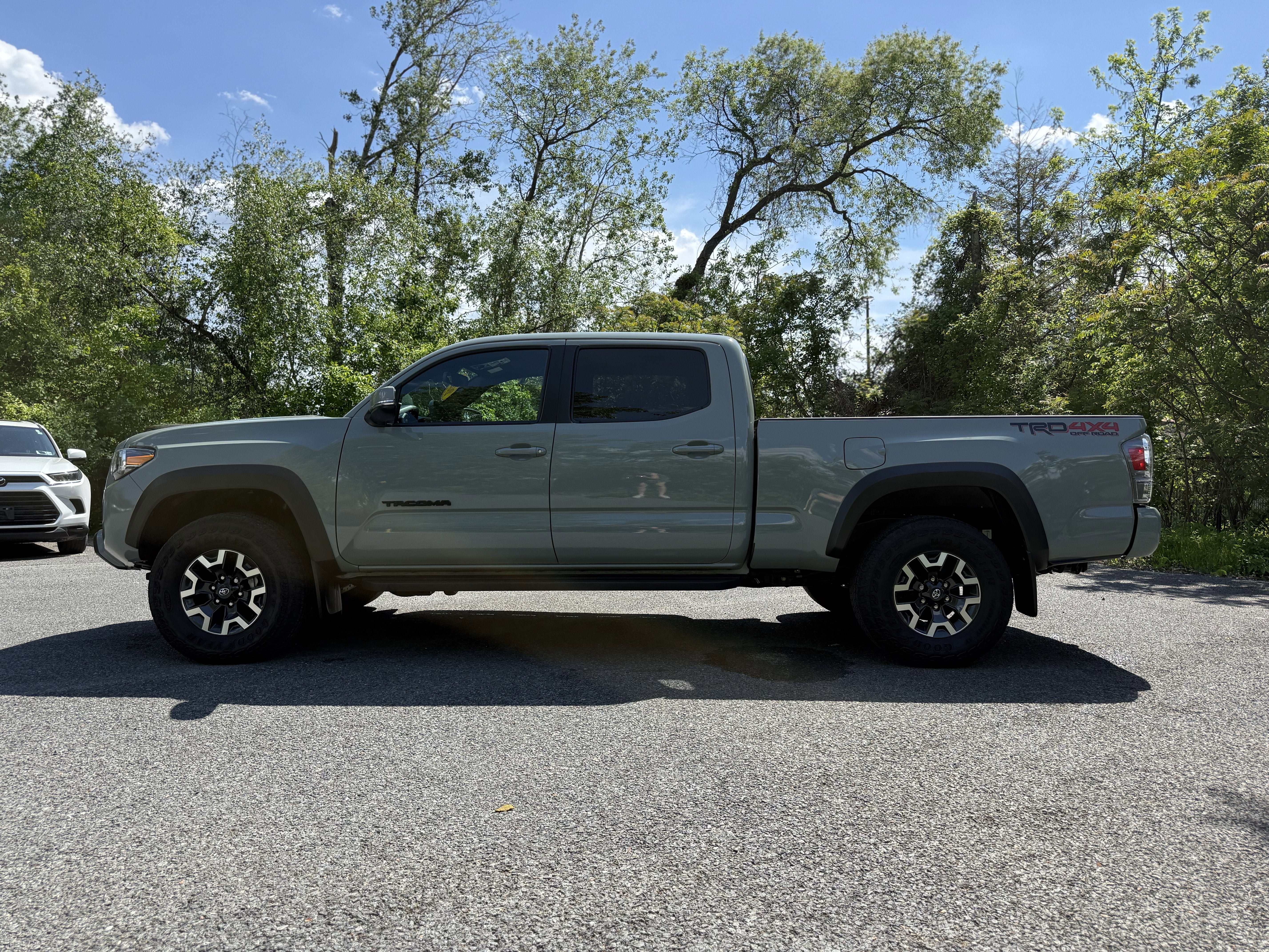 2023 Toyota Tacoma TRD Off-Road V6