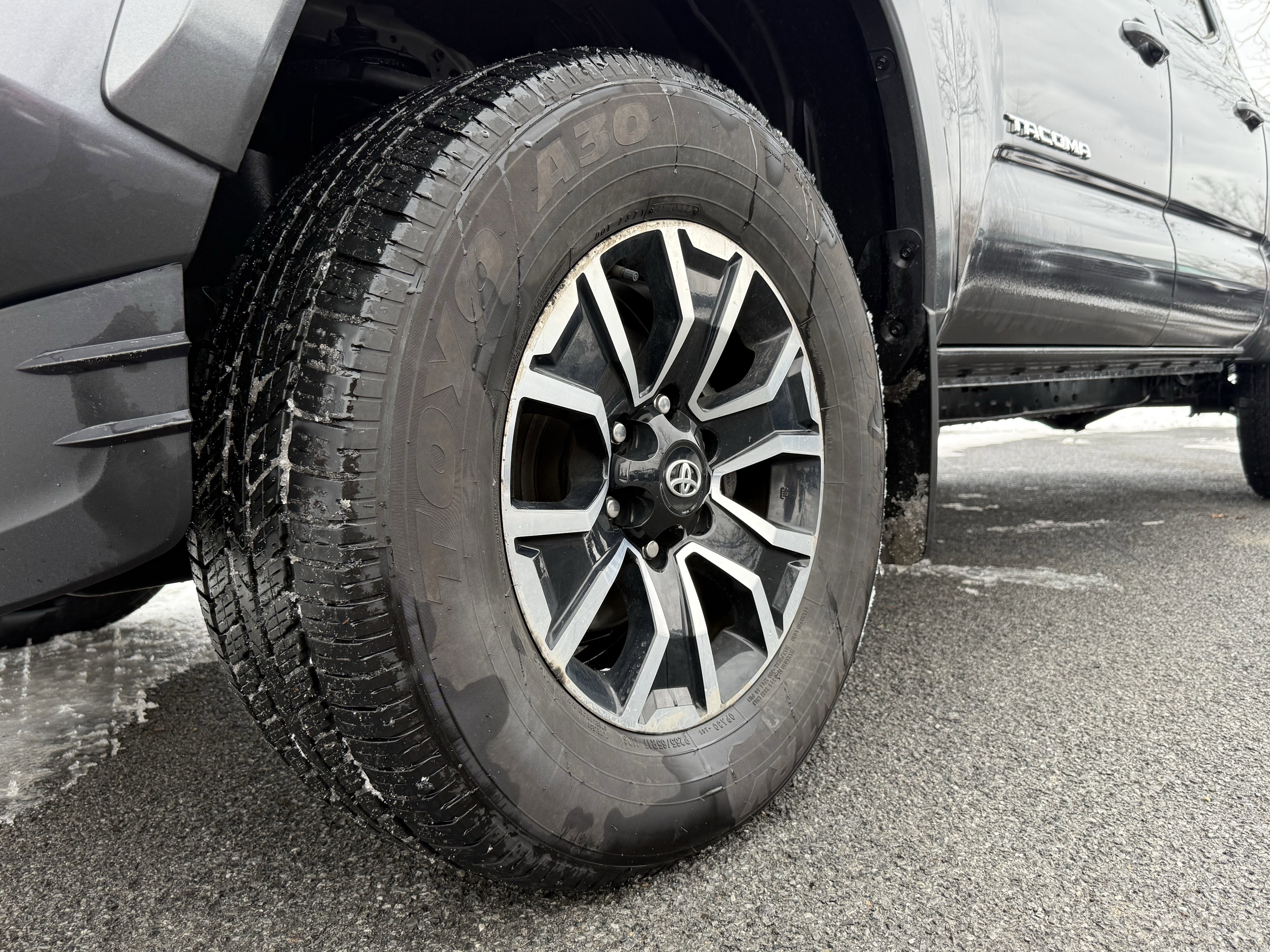 2023 Toyota Tacoma TRD Sport V6