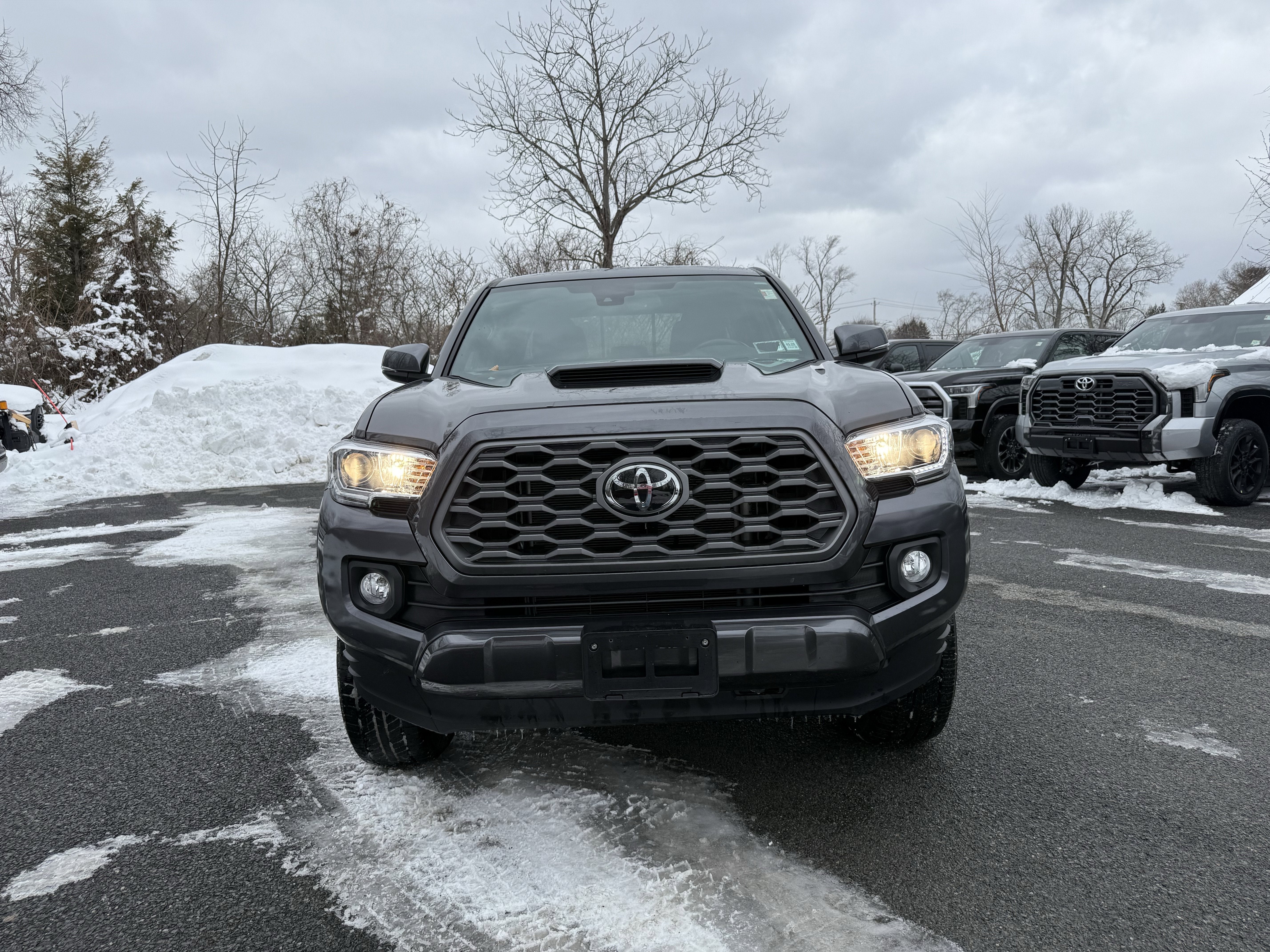 2023 Toyota Tacoma TRD Sport V6