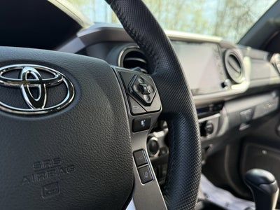 2023 Toyota Tacoma Limited V6