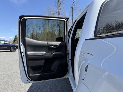 2023 Toyota Tacoma Limited V6