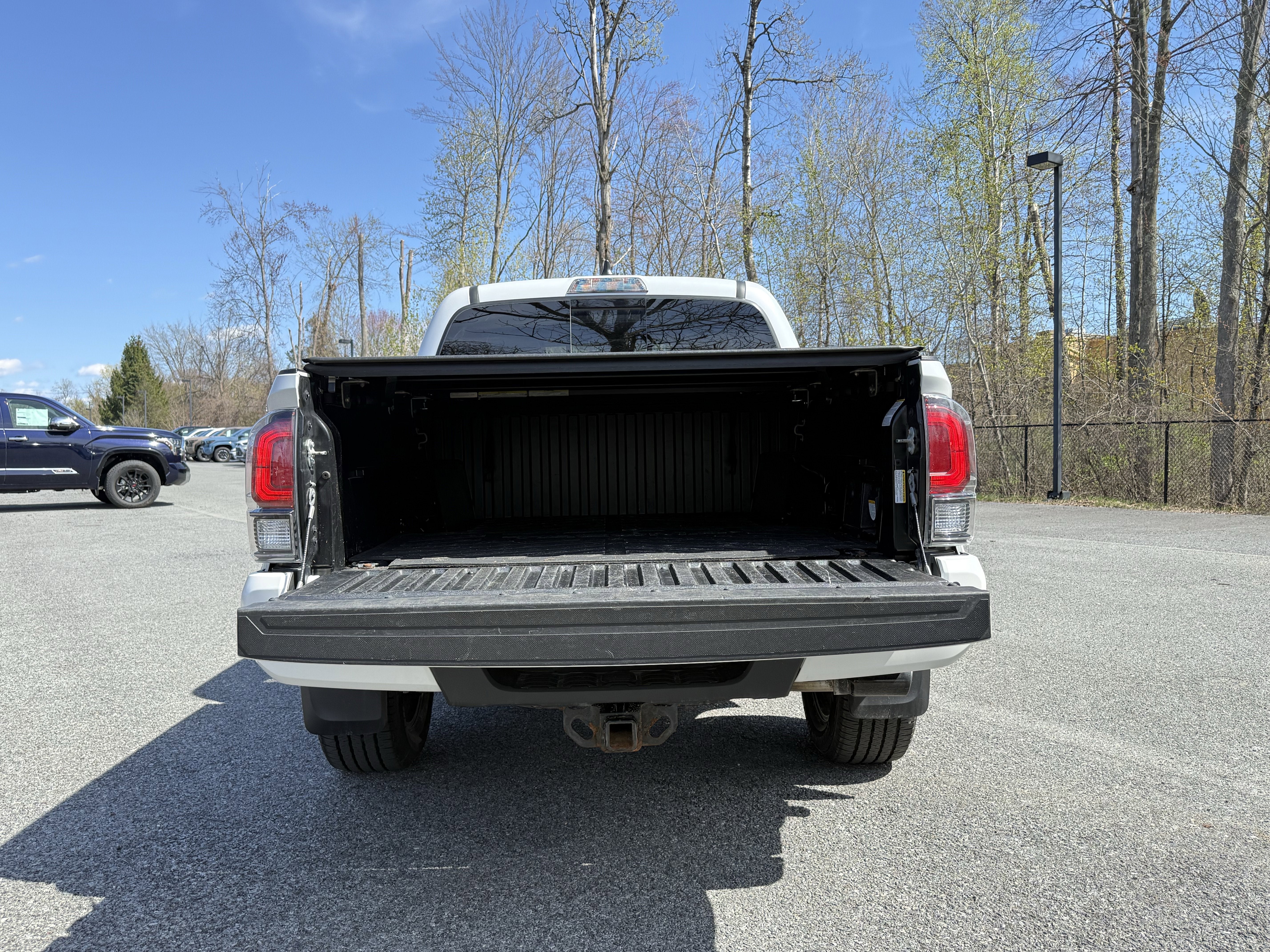2023 Toyota Tacoma Limited V6