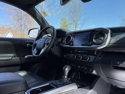 2023 Toyota Tacoma Limited V6