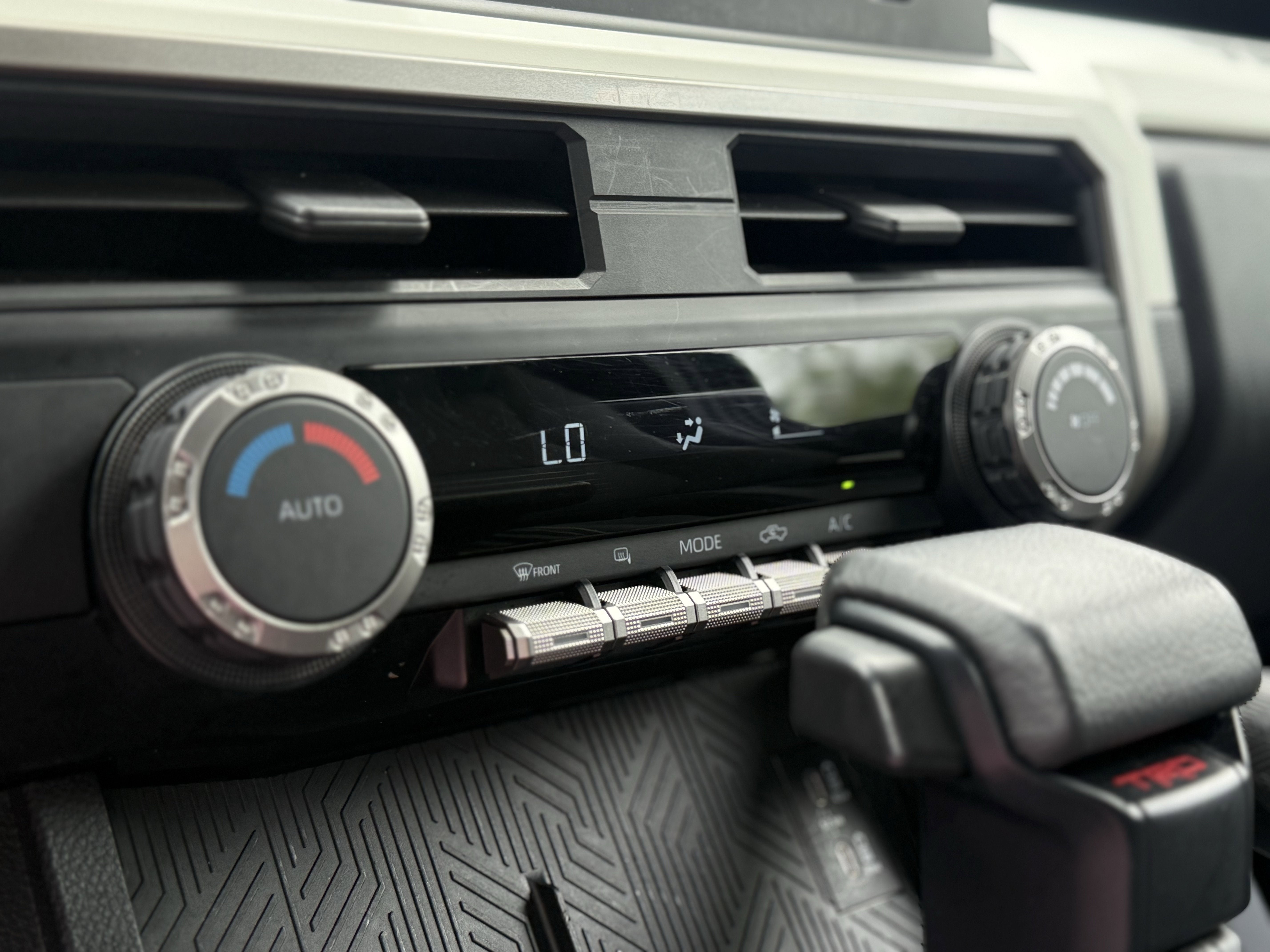 2024 Toyota Tacoma Hybrid TRD Sport