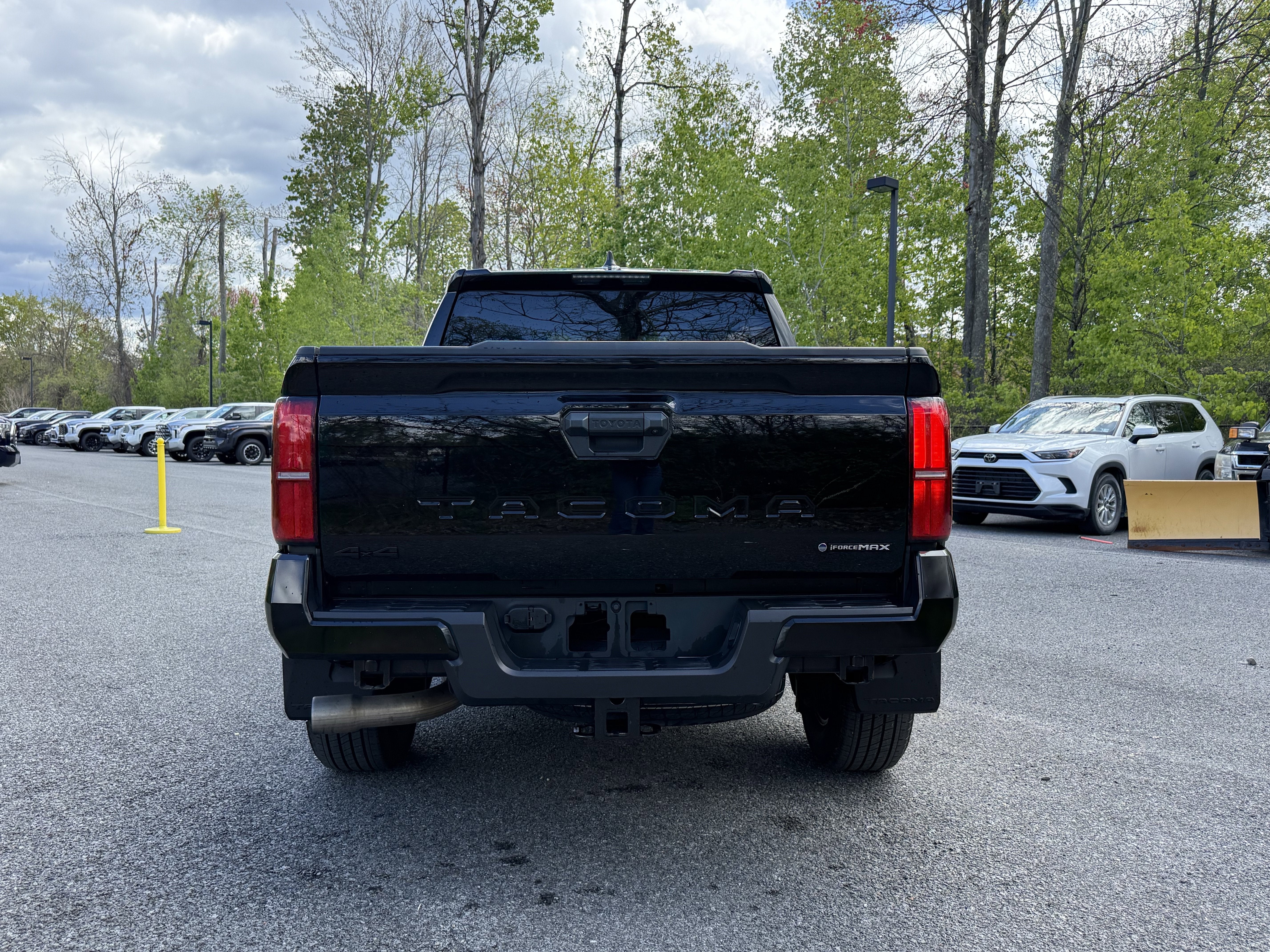 2024 Toyota Tacoma Hybrid TRD Sport