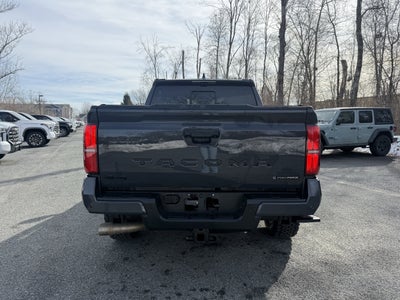 2024 Toyota Tacoma Hybrid TRD Sport