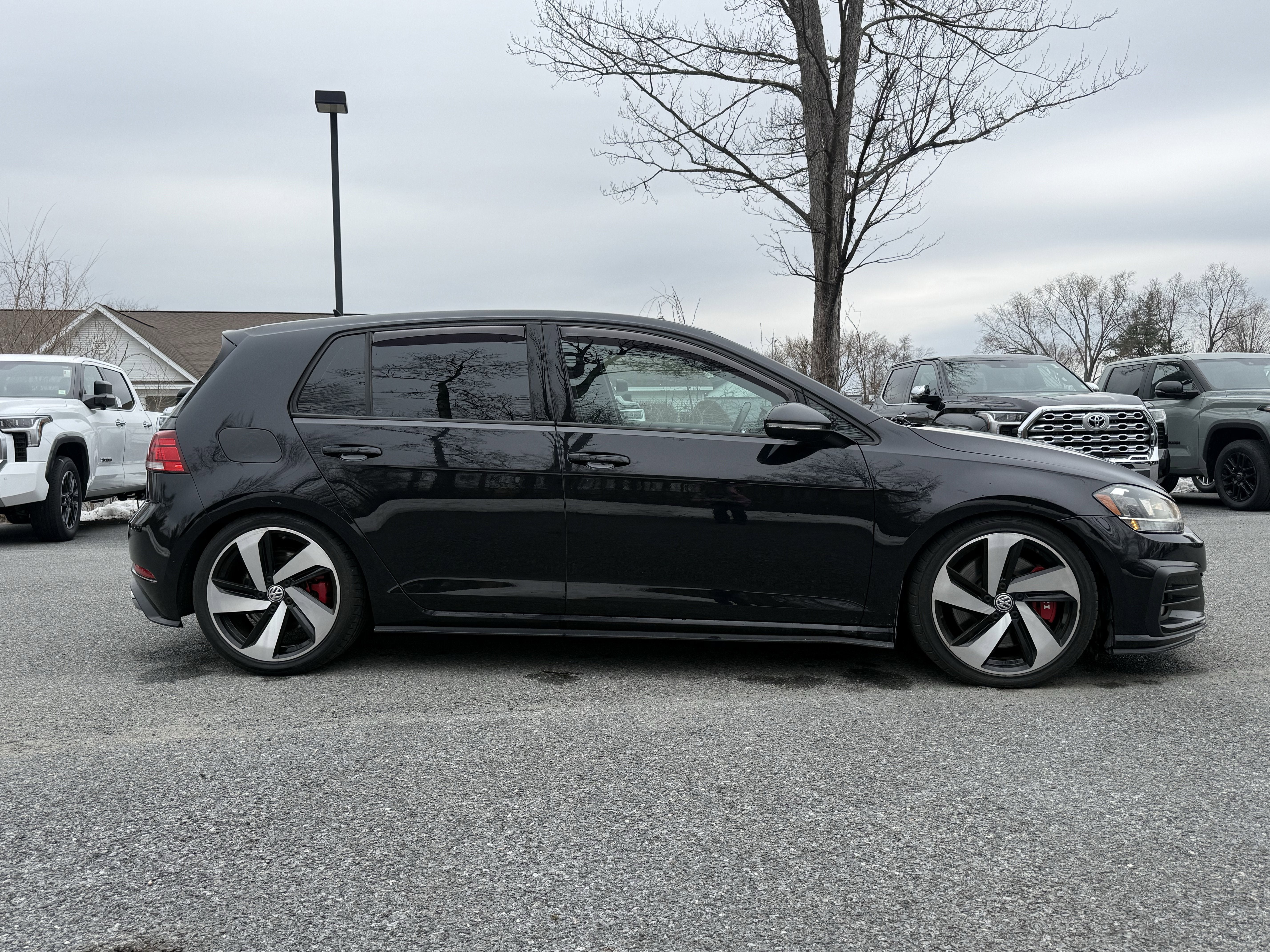 2020 Volkswagen Golf GTI Base