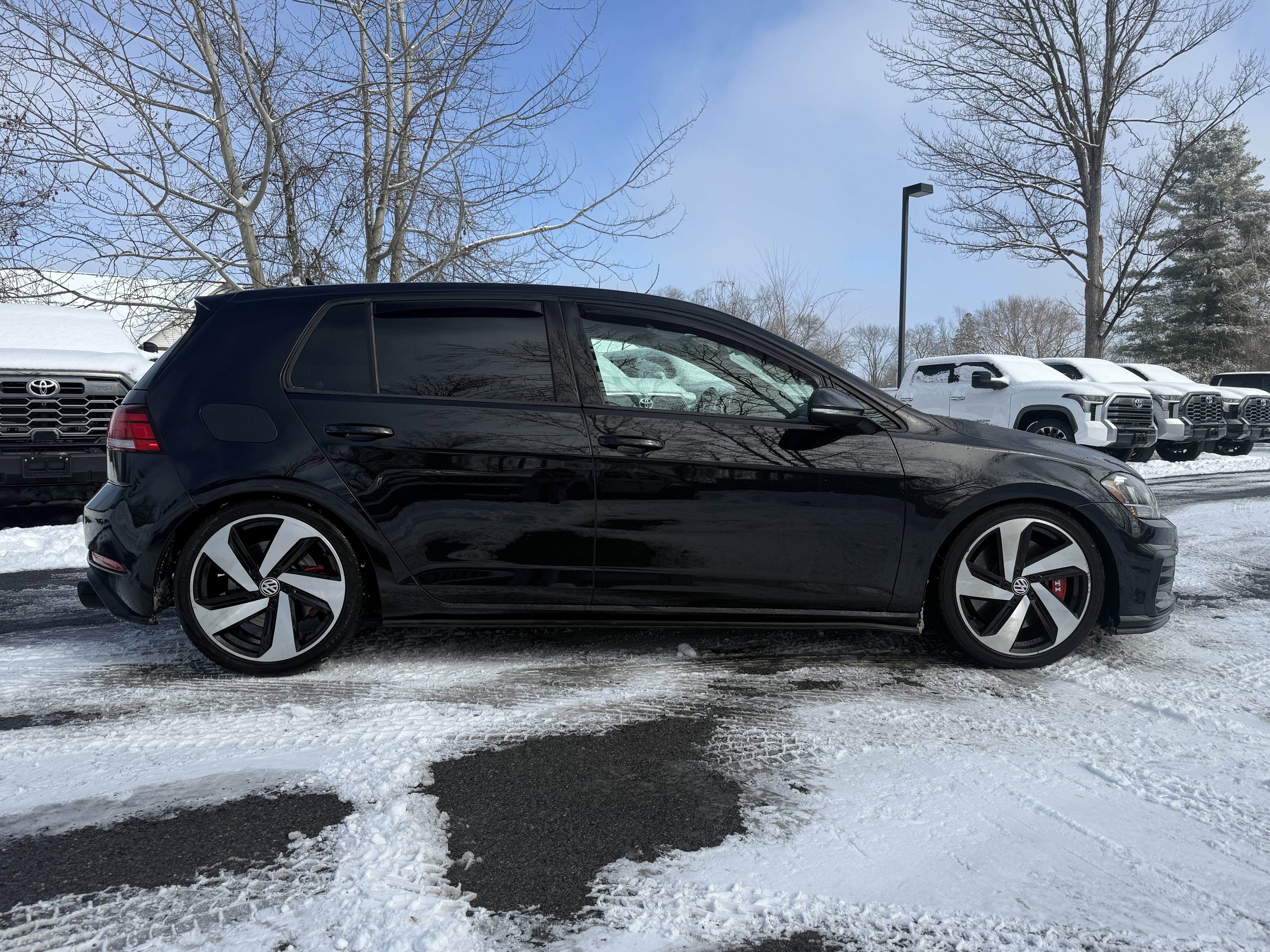 2020 Volkswagen Golf GTI Base