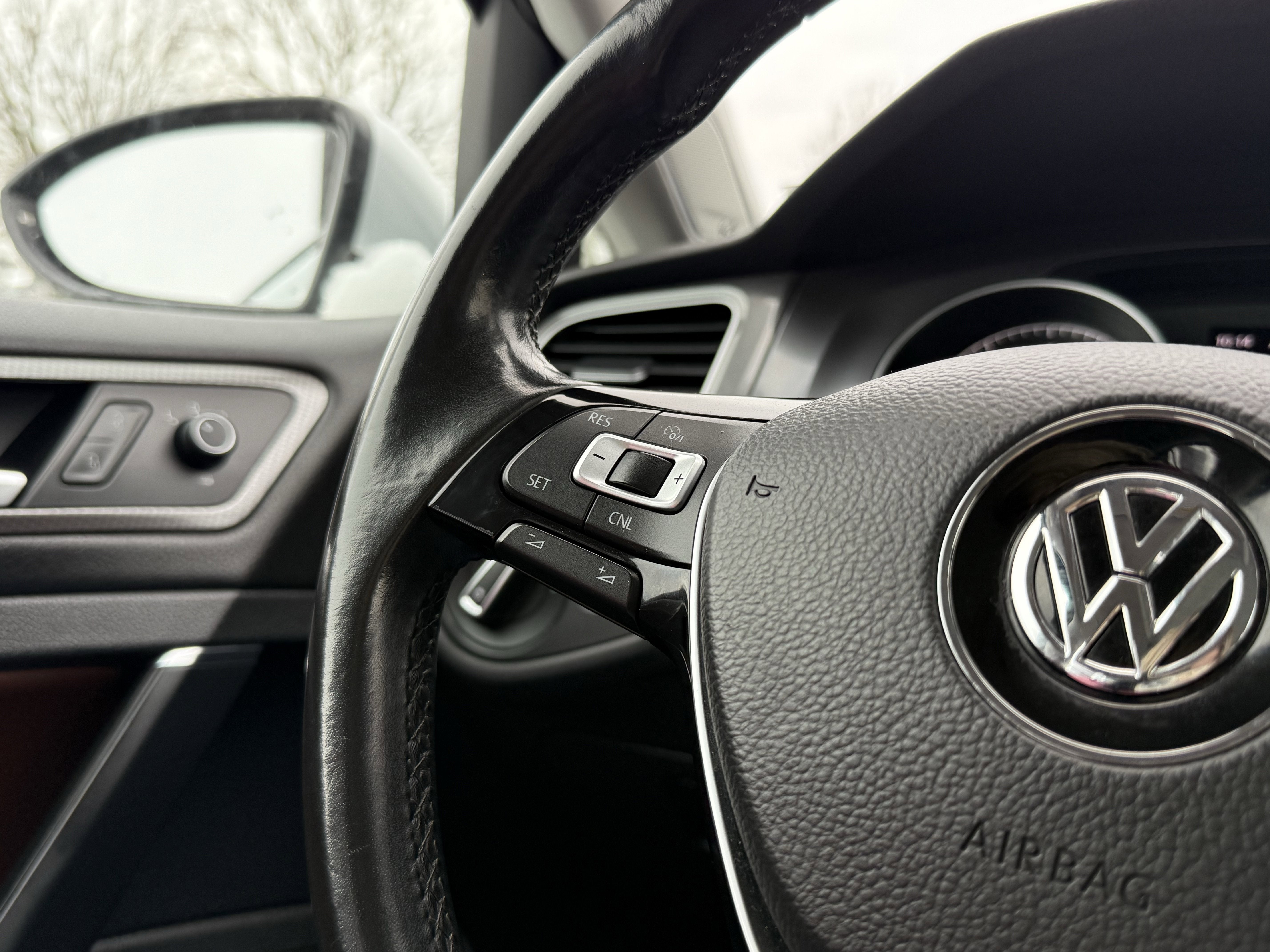 2017 Volkswagen Golf Alltrack TSI SEL 4Motion