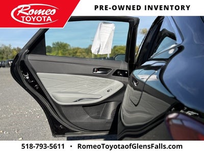 2019 Toyota Avalon Hybrid Limited