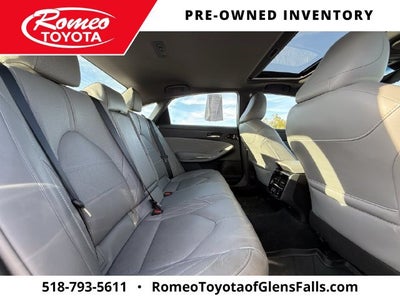2019 Toyota Avalon Hybrid Limited