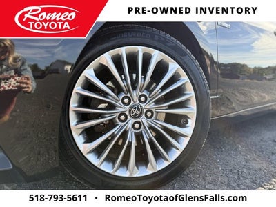 2019 Toyota Avalon Hybrid Limited