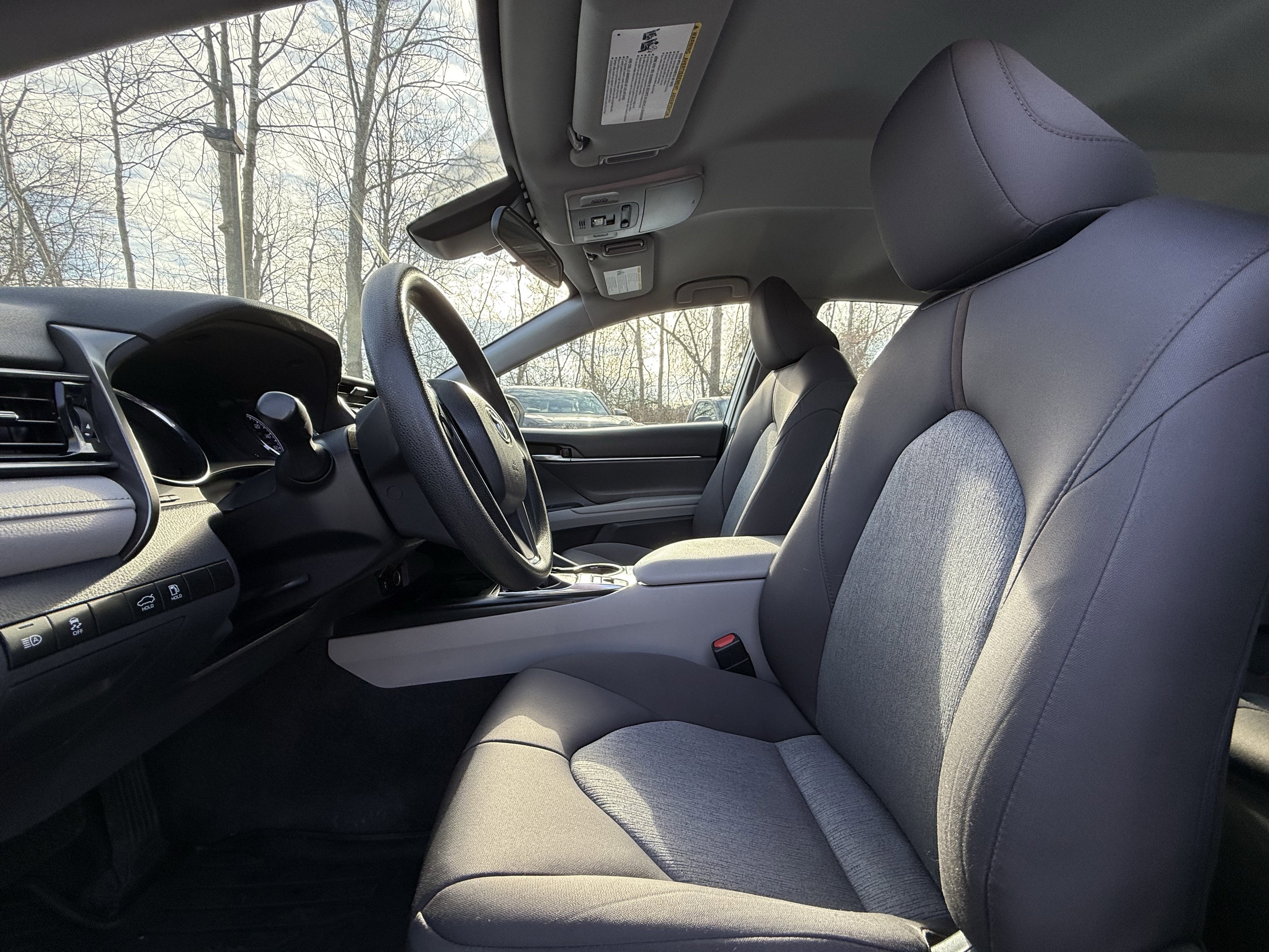 2019 Toyota Camry Hybrid LE