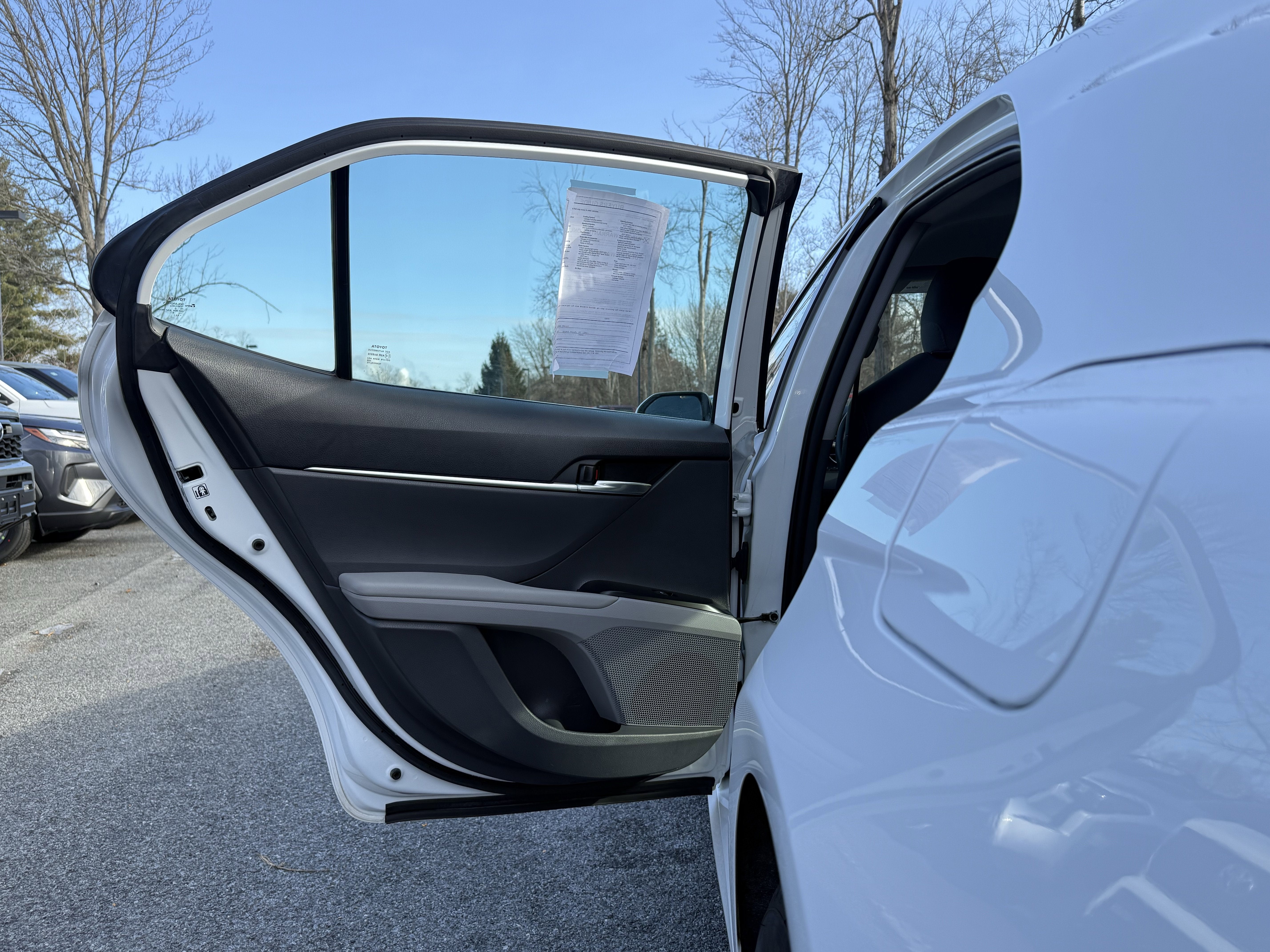 2019 Toyota Camry Hybrid LE