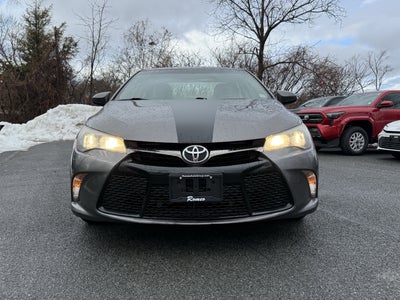 2017 Toyota Camry SE