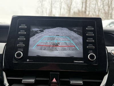 2022 Toyota Camry Hybrid LE