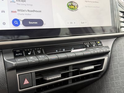 2025 Toyota Camry Base