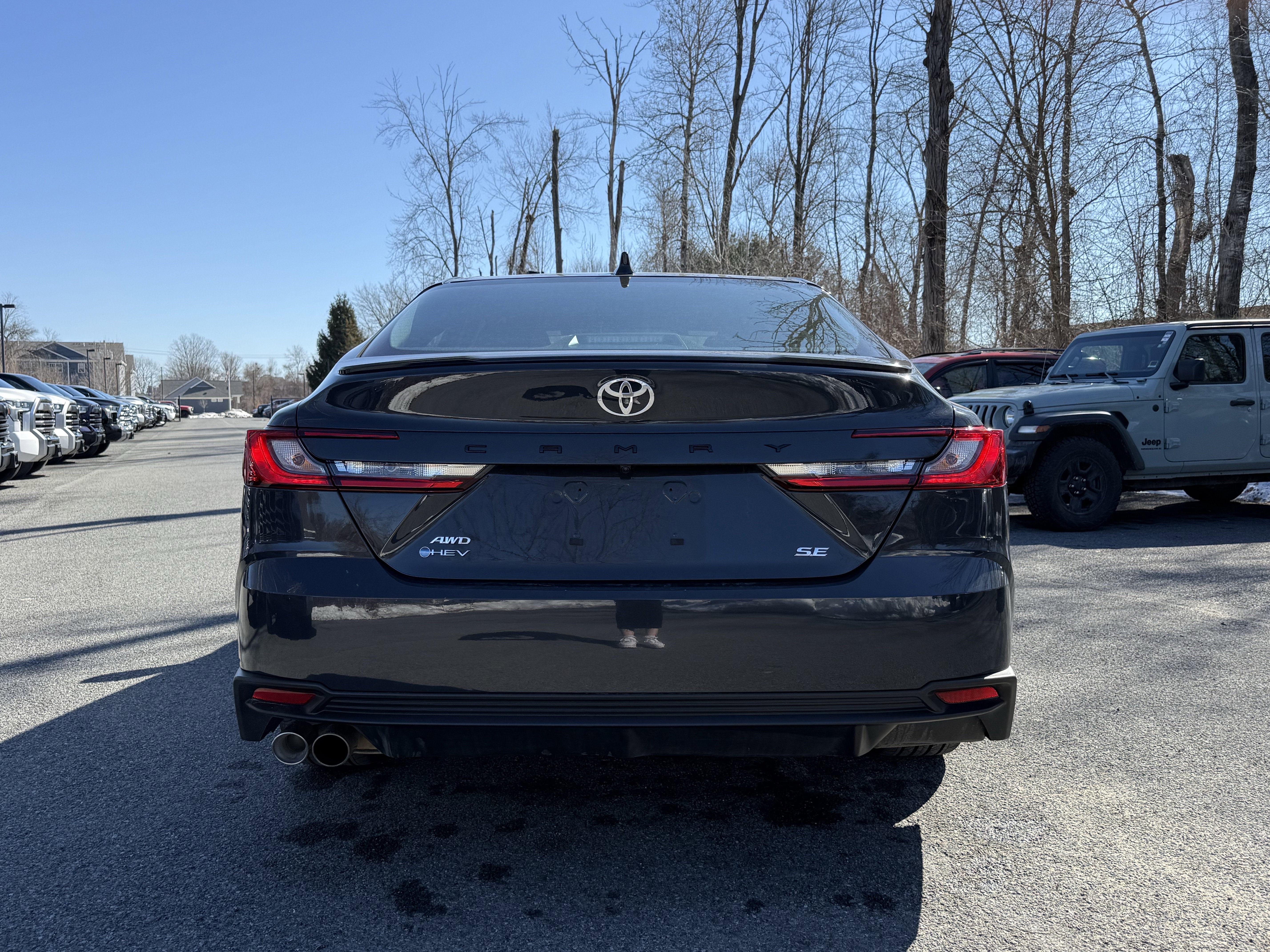 2025 Toyota Camry SE