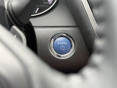 2022 Toyota Camry Hybrid SE