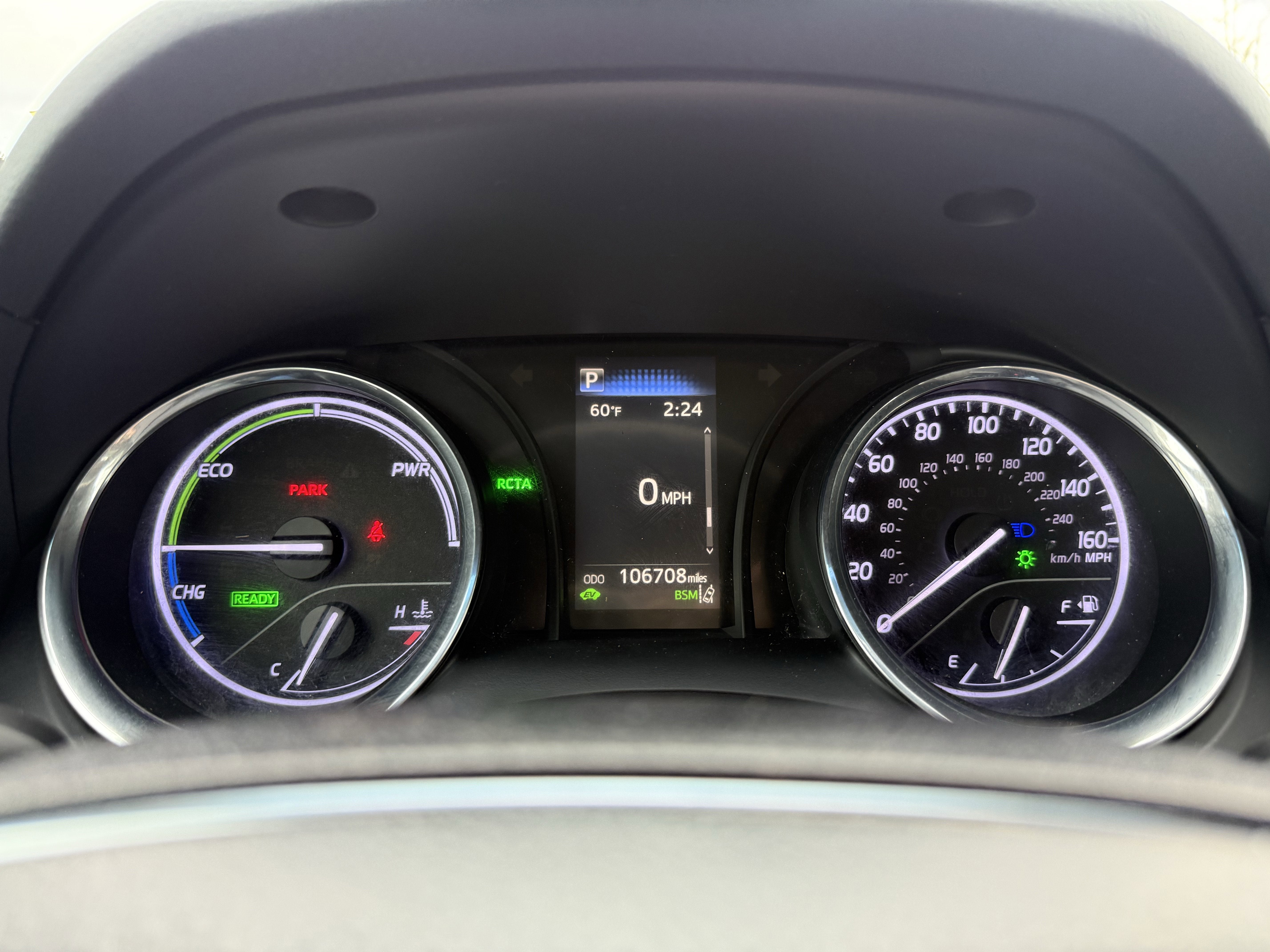 2020 Toyota Camry Hybrid LE