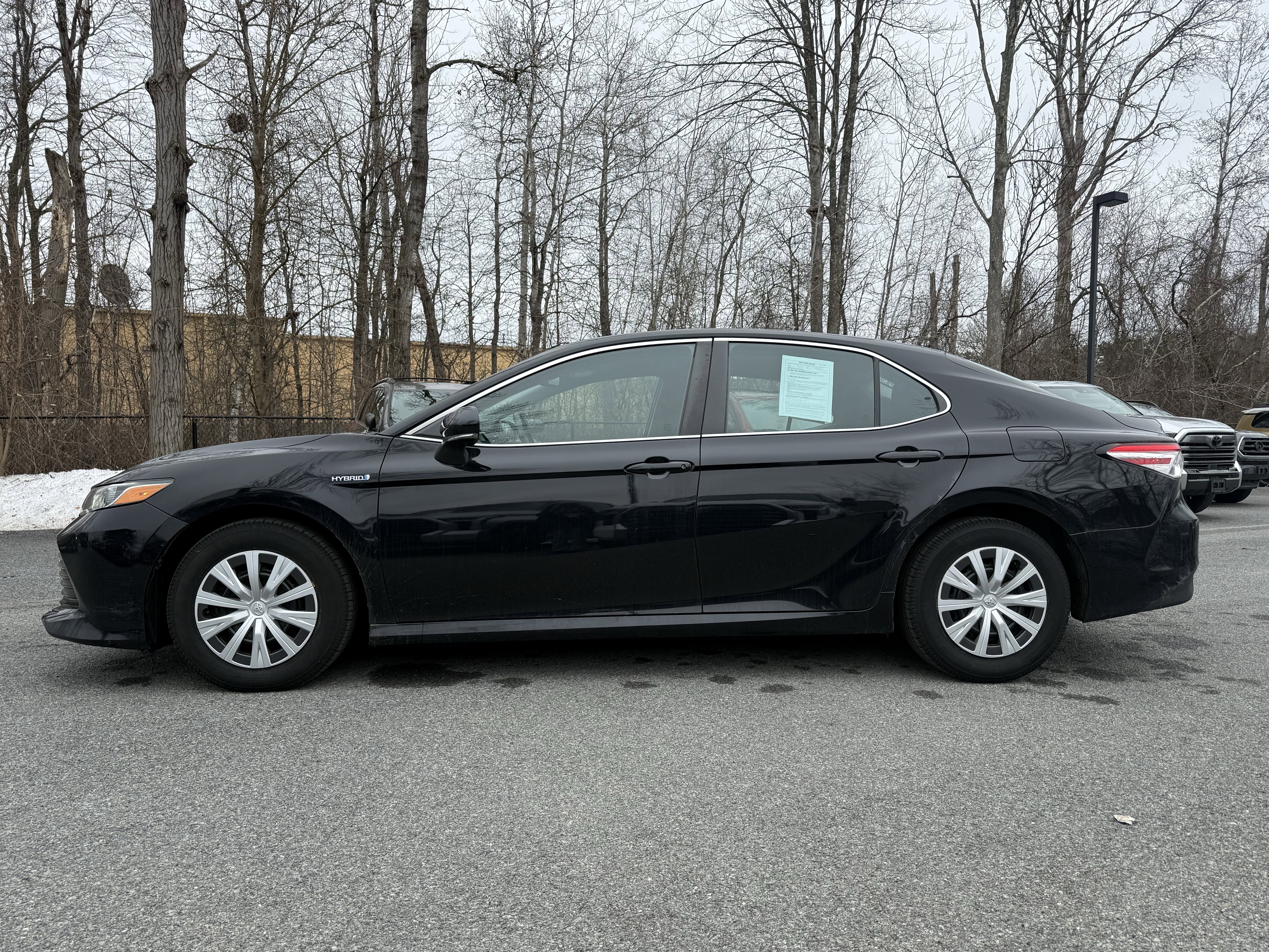 2020 Toyota Camry Hybrid LE