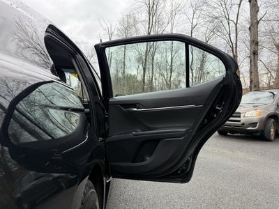 2020 Toyota Camry Hybrid LE