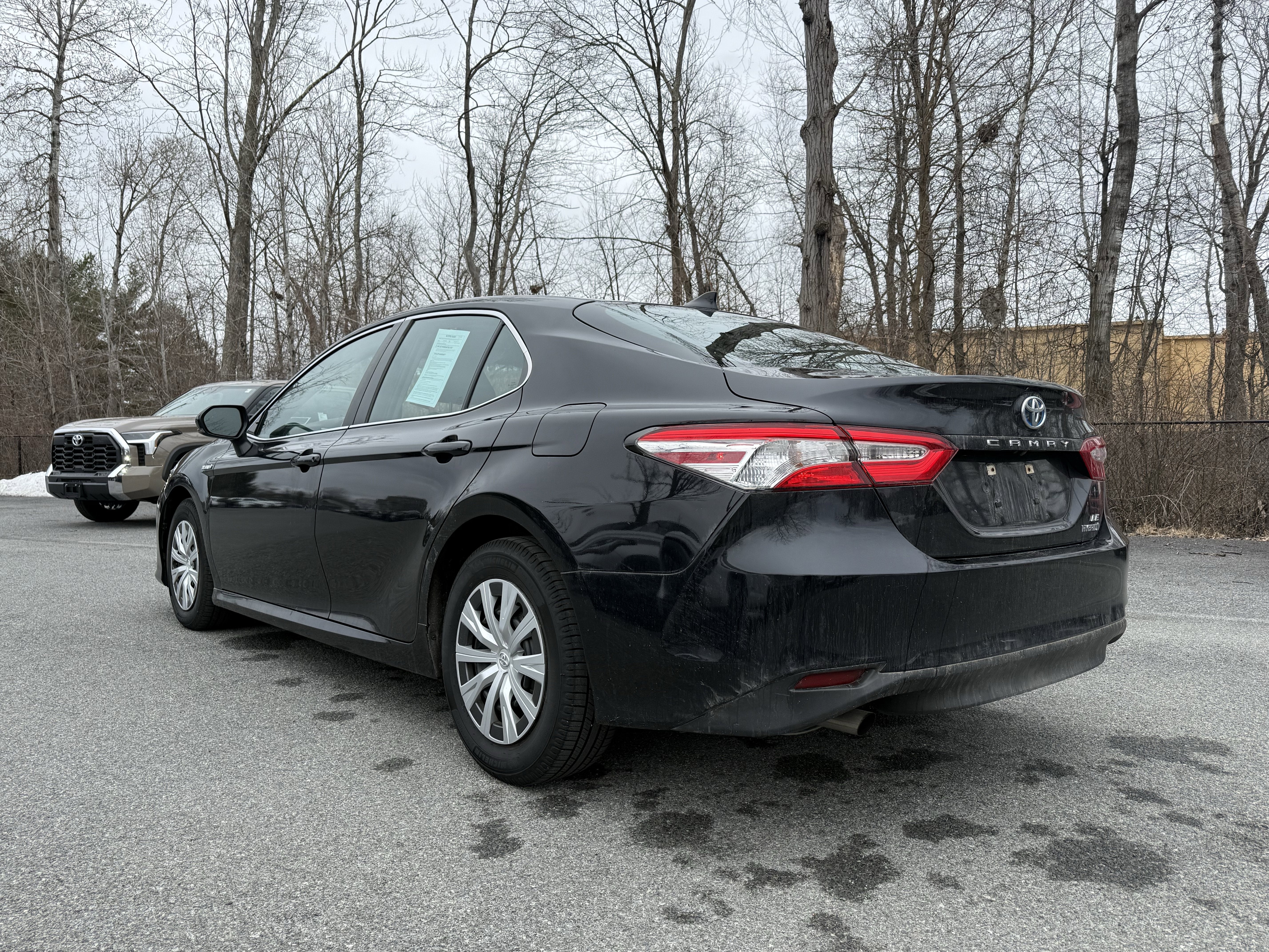 2020 Toyota Camry Hybrid LE